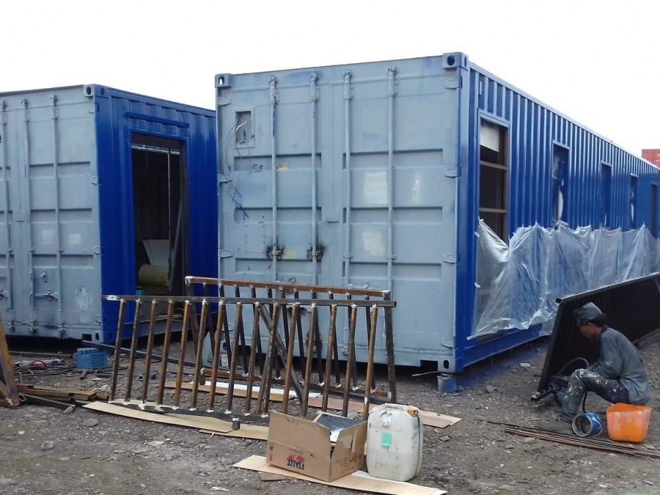 Mengapa Sewa Container Dry Lebih Efisien untuk Penyimpanan Anda